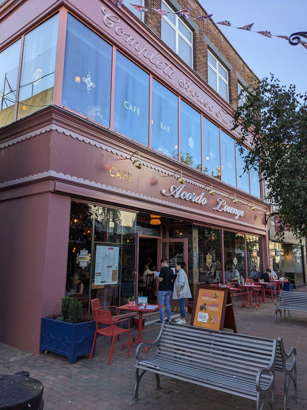 Acordo Lounge caf&eacute; bar at 43&ndash;45 High Street, Deal, operated by Loungers